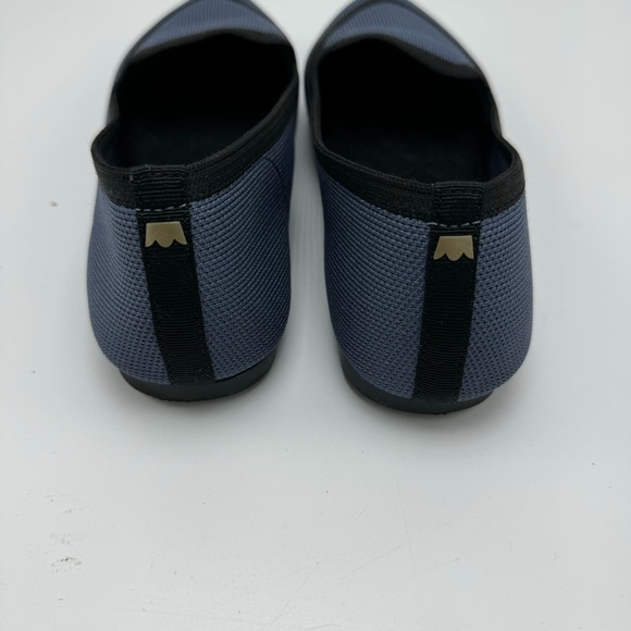 Birdies Blackbird Loafer Knit Slip On Flats Blue Black Size 6.5 Pointed Toe - Picture 3 of 6